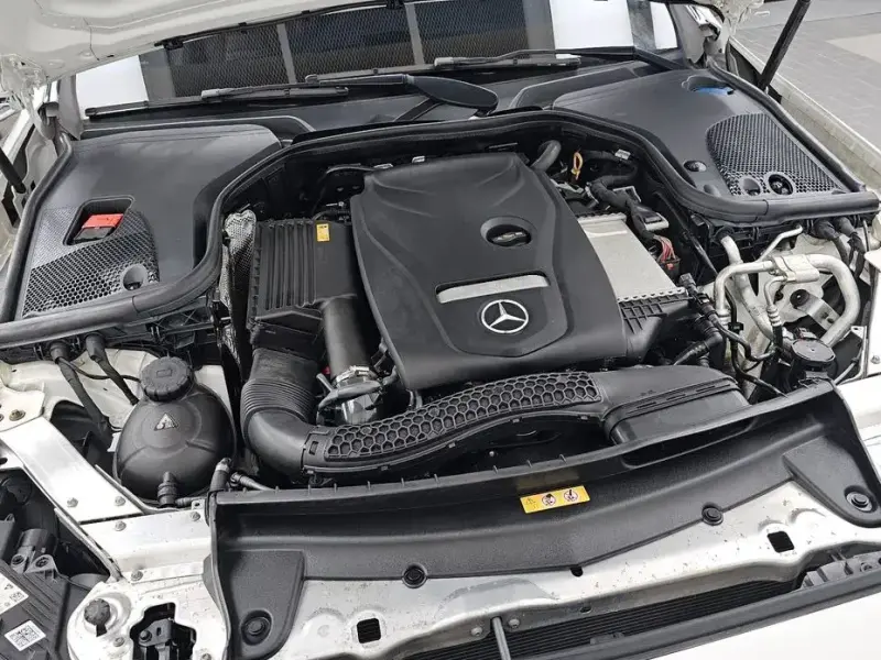 2022 Mercedes-Benz E-Класс с пробегом 48 204 км