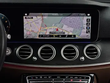 2022 Mercedes-Benz E-Класс с пробегом 48 204 км