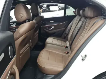 2022 Mercedes-Benz E-Класс с пробегом 48 204 км