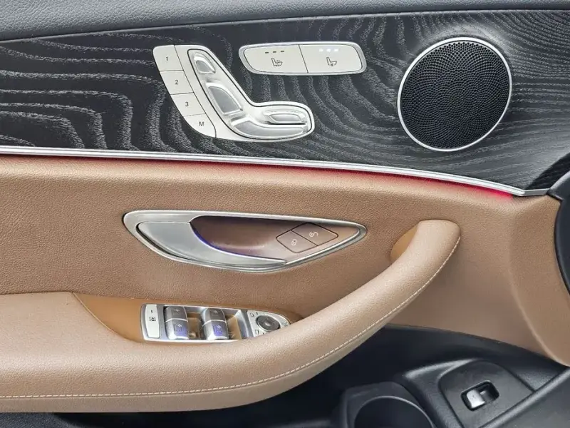 2022 Mercedes-Benz E-Класс с пробегом 48 204 км