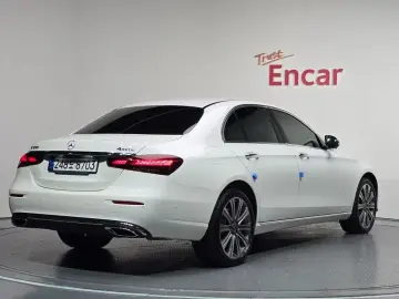 2023 Mercedes-Benz E-Класс с пробегом 23 605 км