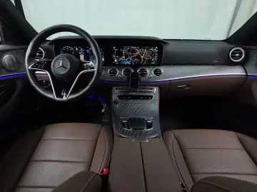 2023 Mercedes-Benz E-Класс с пробегом 23 605 км