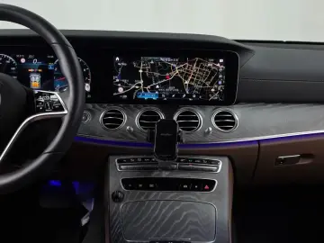 2023 Mercedes-Benz E-Класс с пробегом 23 605 км