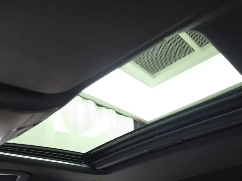 2023 Mercedes-Benz E-Класс с пробегом 23 605 км