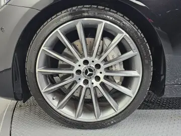 2022 Mercedes-Benz E-Класс с пробегом 102 236 км