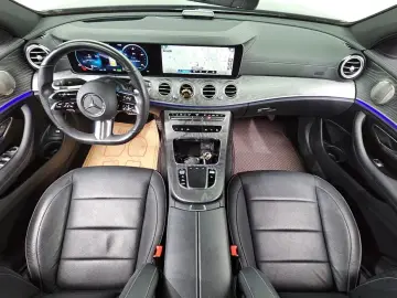 2022 Mercedes-Benz E-Класс с пробегом 102 236 км