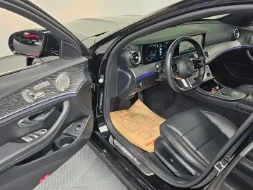 2022 Mercedes-Benz E-Класс с пробегом 102 236 км