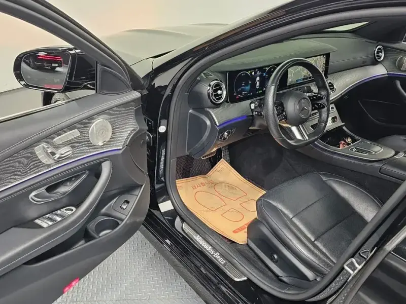 2022 Mercedes-Benz E-Класс с пробегом 102 236 км