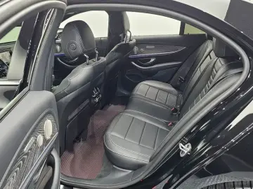 2022 Mercedes-Benz E-Класс с пробегом 102 236 км