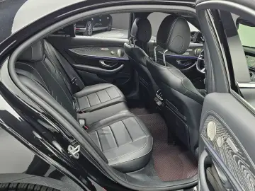 2022 Mercedes-Benz E-Класс с пробегом 102 236 км