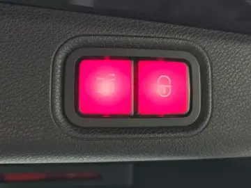 2022 Mercedes-Benz E-Класс с пробегом 102 236 км