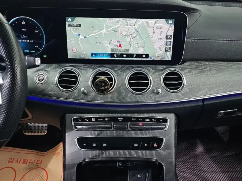 2022 Mercedes-Benz E-Класс с пробегом 102 236 км