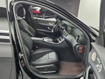 2022 Mercedes-Benz E-Класс с пробегом 102 236 км