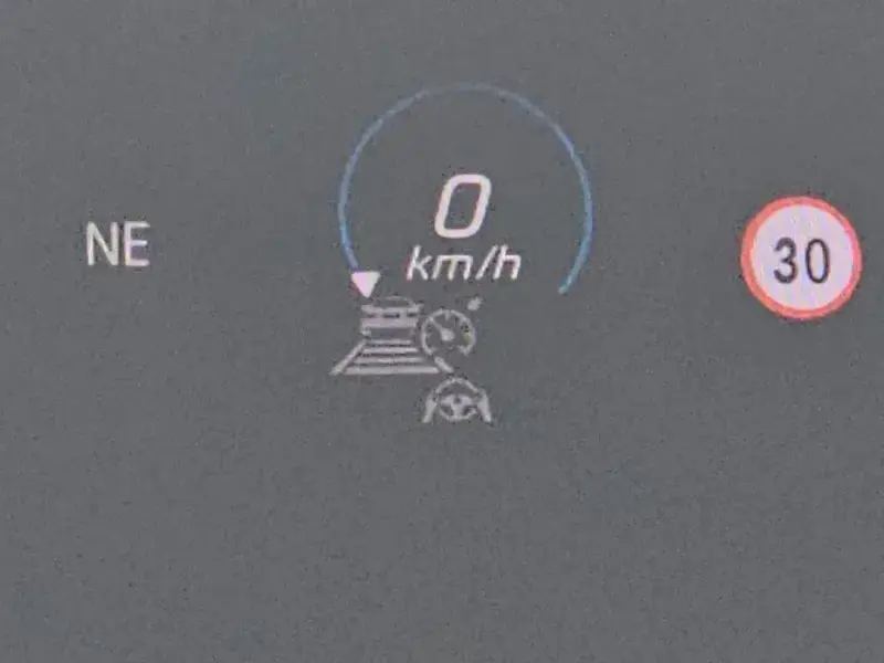 2022 Mercedes-Benz E-Класс с пробегом 102 236 км