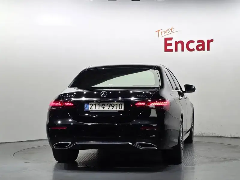 2021 Mercedes-Benz E-Класс с пробегом 74 613 км