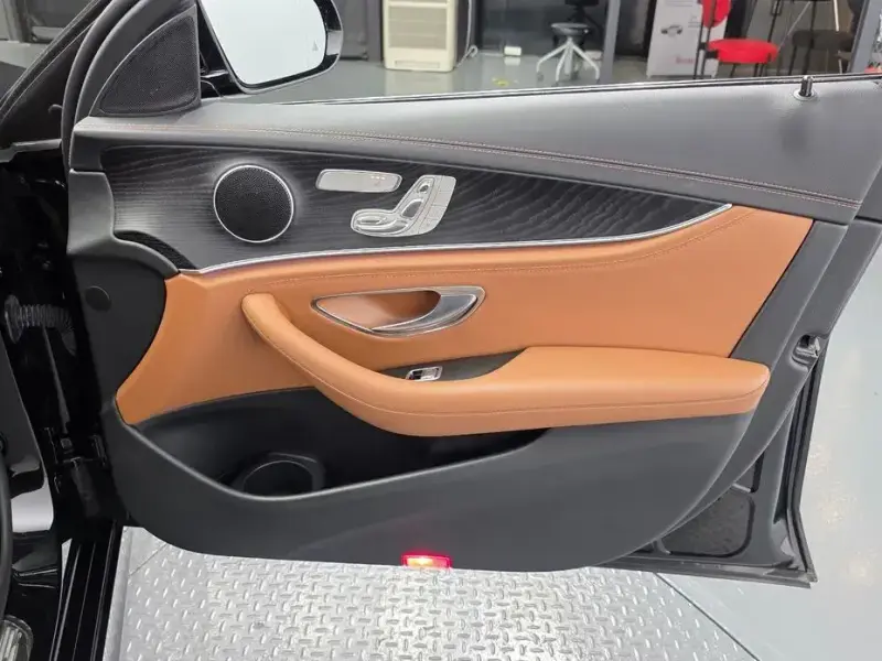 2021 Mercedes-Benz E-Класс с пробегом 74 613 км