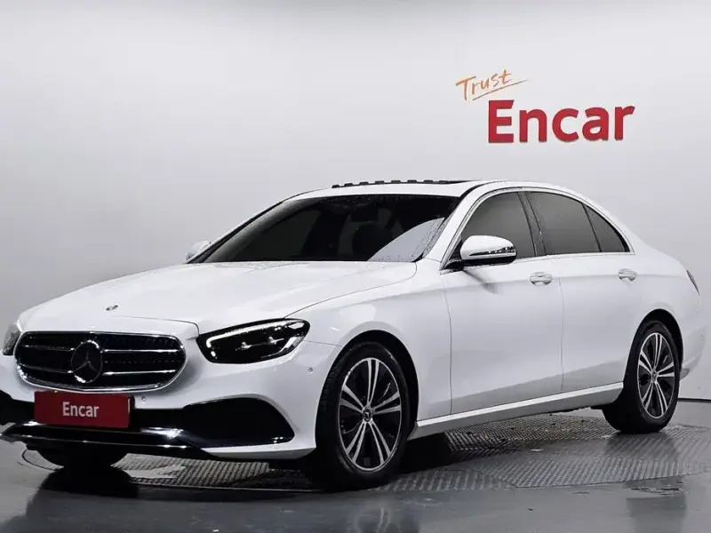 2021 Mercedes-Benz E-Класс с пробегом 67 272 км