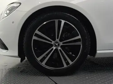 2021 Mercedes-Benz E-Класс с пробегом 67 272 км