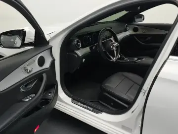2021 Mercedes-Benz E-Класс с пробегом 67 272 км