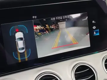 2021 Mercedes-Benz E-Класс с пробегом 67 272 км