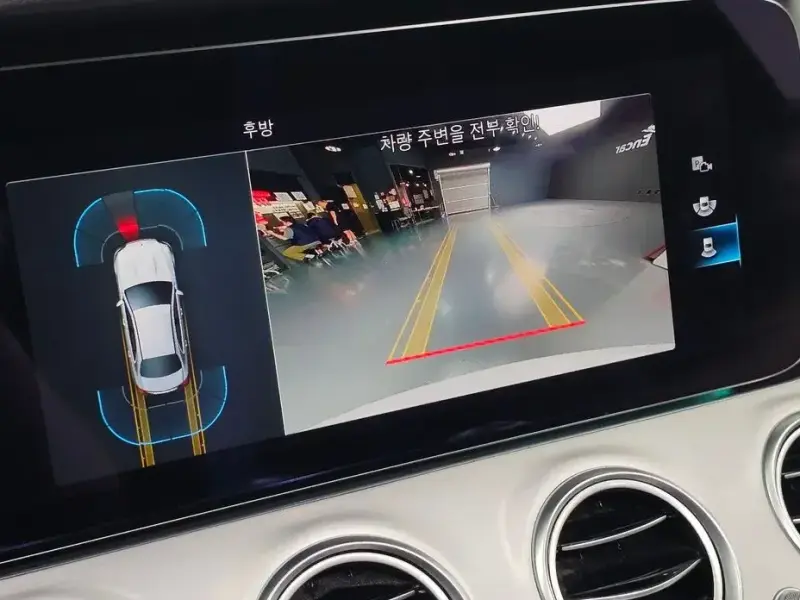 2021 Mercedes-Benz E-Класс с пробегом 67 272 км
