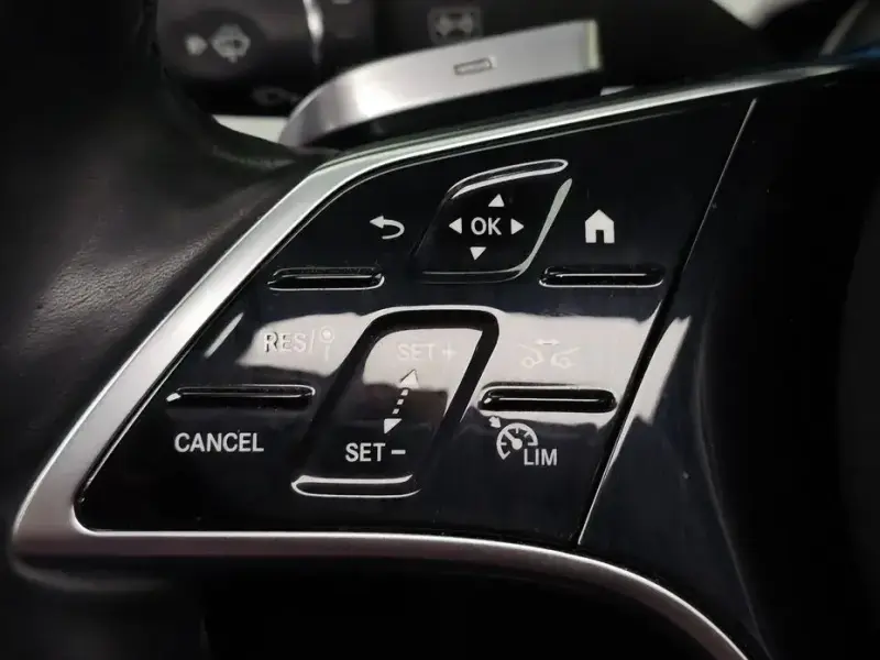 2021 Mercedes-Benz E-Класс с пробегом 67 272 км