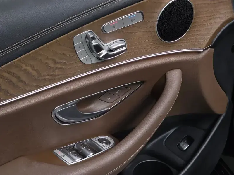 2022 Mercedes-Benz E-Класс с пробегом 56 696 км
