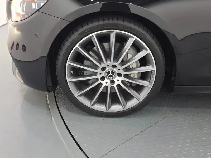 2022 Mercedes-Benz E-Класс с пробегом 45 244 км