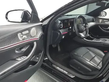 2022 Mercedes-Benz E-Класс с пробегом 45 244 км