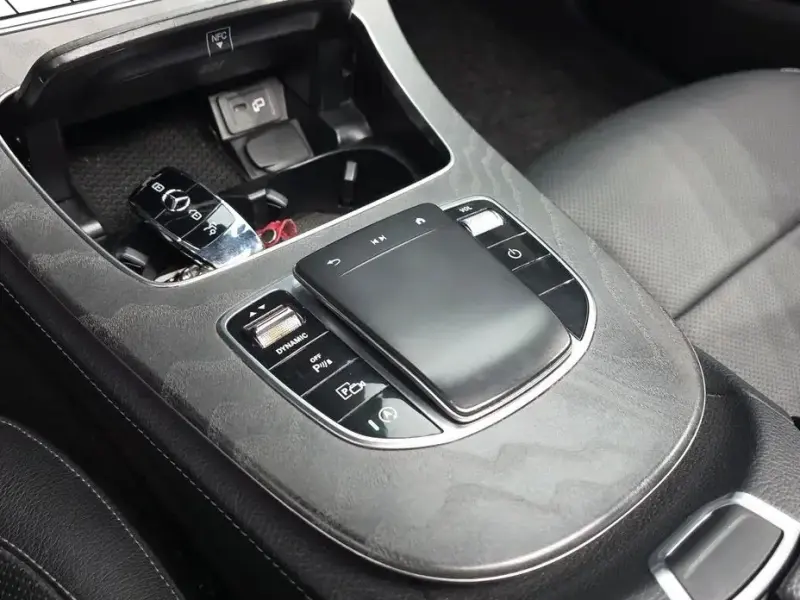 2022 Mercedes-Benz E-Класс с пробегом 45 244 км