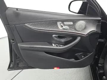 2022 Mercedes-Benz E-Класс с пробегом 45 244 км