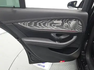 2022 Mercedes-Benz E-Класс с пробегом 45 244 км