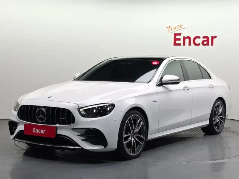 2022 Mercedes-Benz E-Класс с пробегом 61 859 км