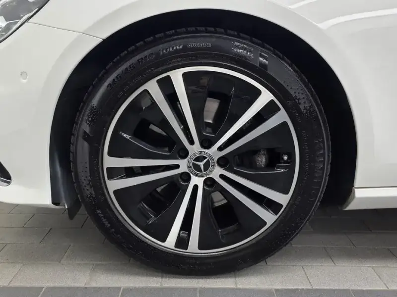 2021 Mercedes-Benz E-Класс с пробегом 73 377 км