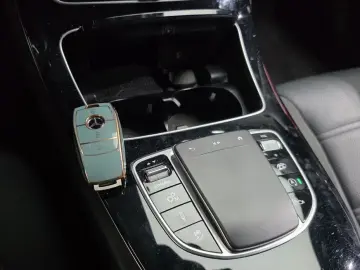 2022 Mercedes-Benz E-Класс с пробегом 61 859 км