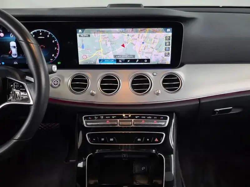 2021 Mercedes-Benz E-Класс с пробегом 73 377 км