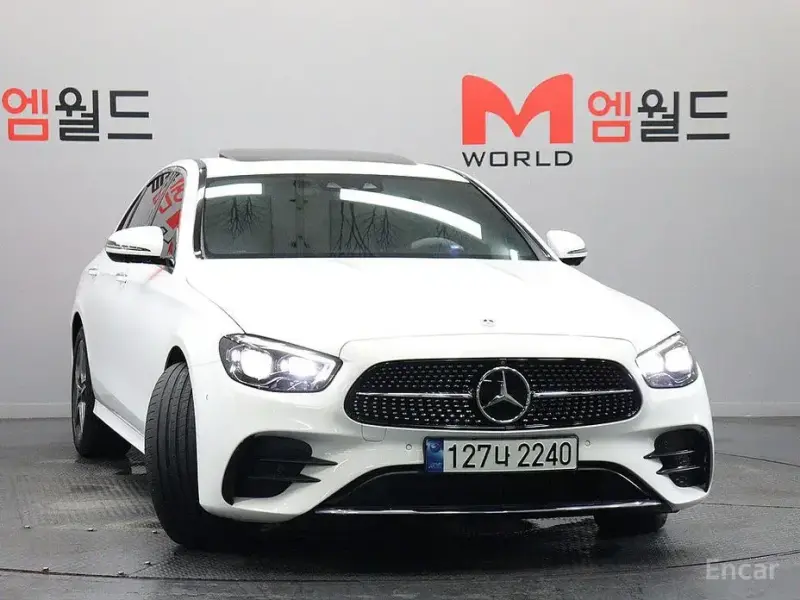 2023 Mercedes-Benz E-Класс с пробегом 27 236 км