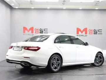 2023 Mercedes-Benz E-Класс с пробегом 27 236 км