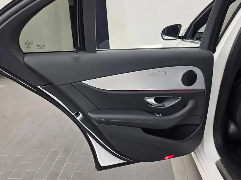 2021 Mercedes-Benz E-Класс с пробегом 73 377 км