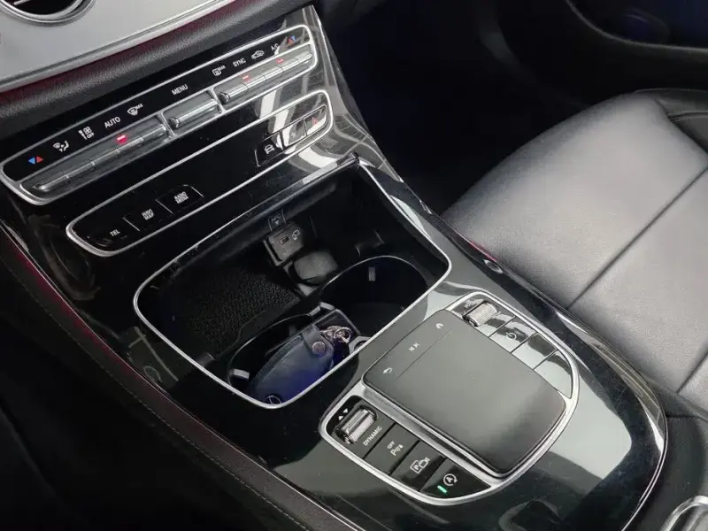 2021 Mercedes-Benz E-Класс с пробегом 73 377 км