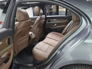 2021 Mercedes-Benz E-Класс с пробегом 57 809 км