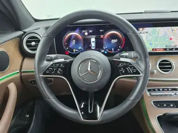 2021 Mercedes-Benz E-Класс с пробегом 57 809 км