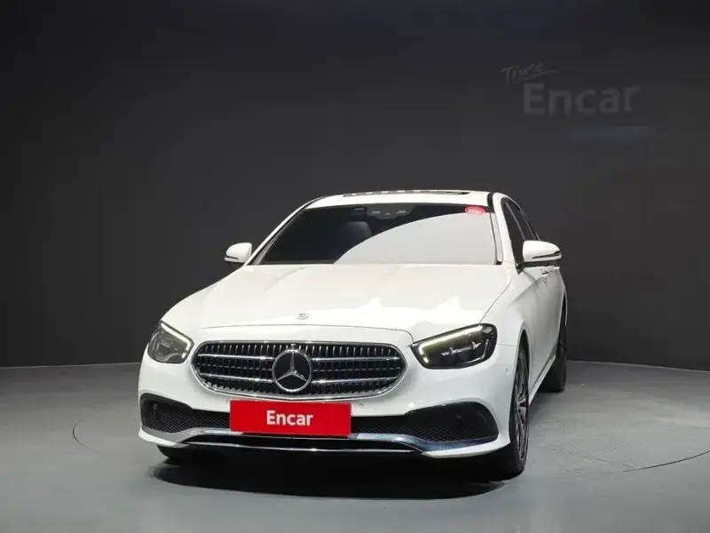 2022 Mercedes-Benz E-Класс с пробегом 55 345 км