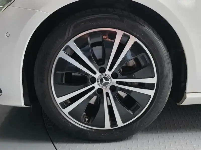 2022 Mercedes-Benz E-Класс с пробегом 55 345 км