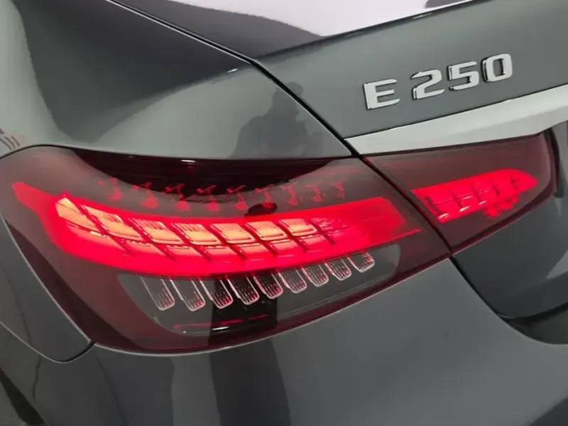 2021 Mercedes-Benz E-Класс с пробегом 57 809 км