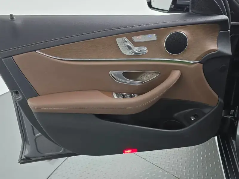 2021 Mercedes-Benz E-Класс с пробегом 57 809 км