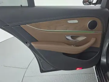 2021 Mercedes-Benz E-Класс с пробегом 57 809 км