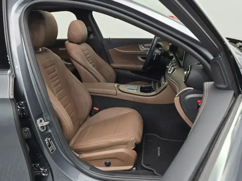 2021 Mercedes-Benz E-Класс с пробегом 57 809 км