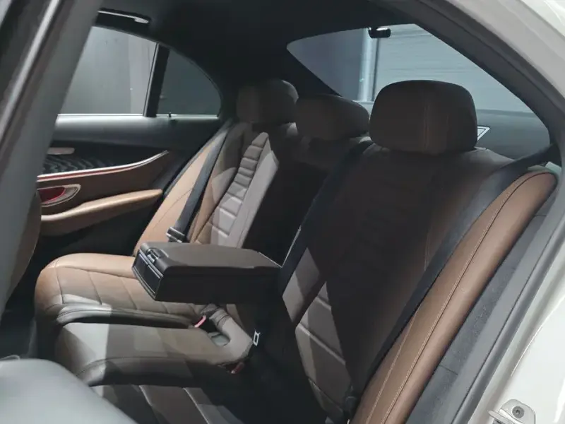 2022 Mercedes-Benz E-Класс с пробегом 55 345 км