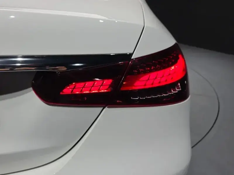 2022 Mercedes-Benz E-Класс с пробегом 55 345 км